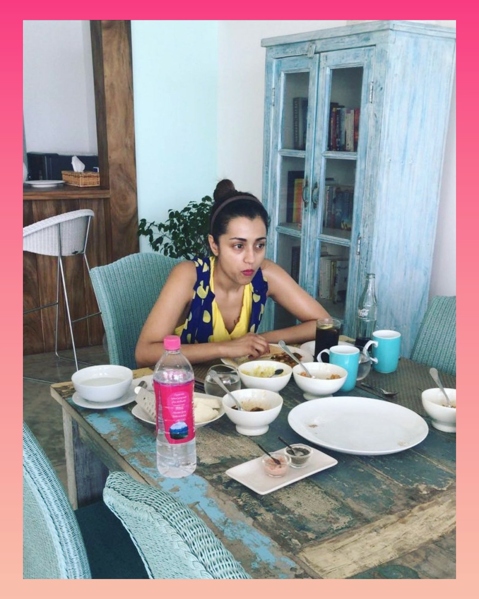 EsBN-xDW4BAn6BT?format=jpg&name=large