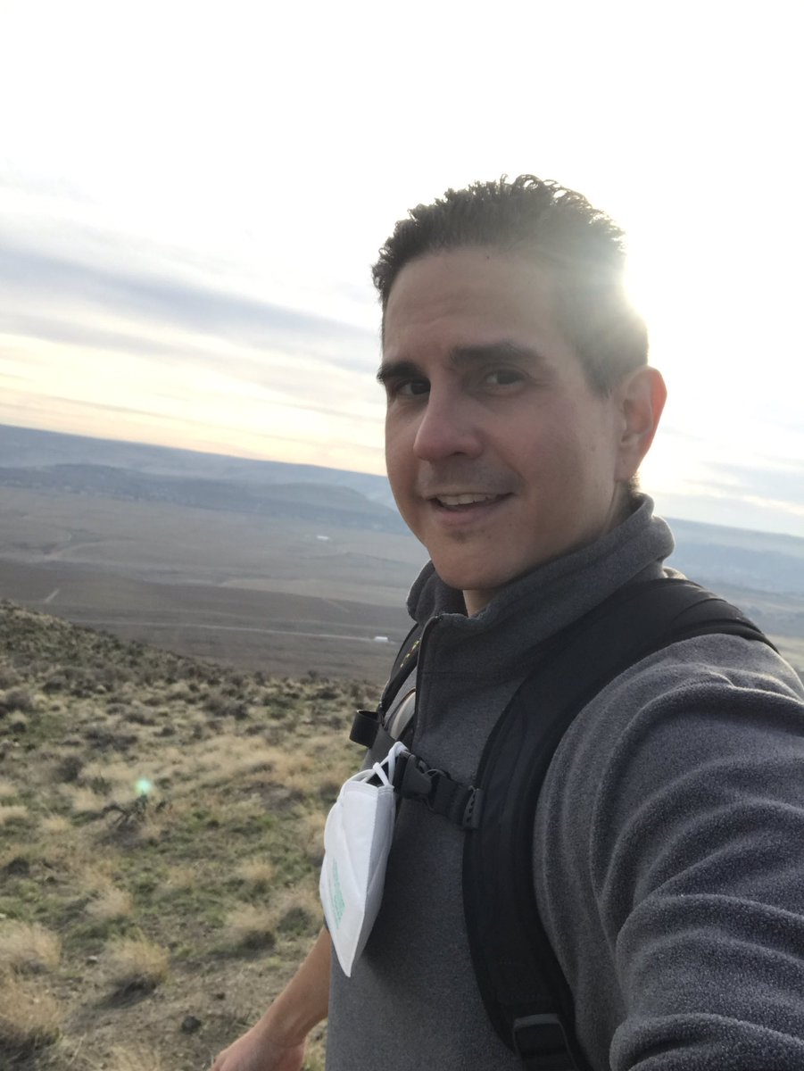 thisisstrings's tweet photo. I went on a hike yesterday. I didn’t realize I was so out of shape. But I did realize how much I missed connecting with nature. 
#LifeisGood and is only getting better! #expectgood #nature #mondaythoughts https://t.co/rAEjvKdFS3