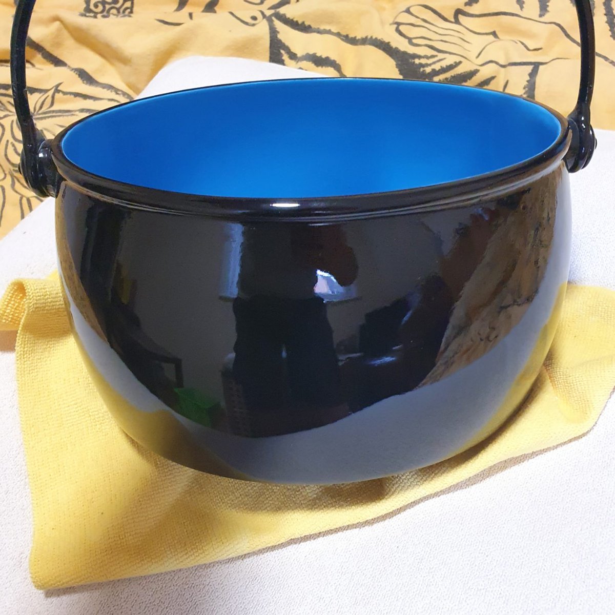shineabath's tweet photo. Our highly trained technicians providing the highest quality resurfacing   service to our clients. We can help if you looking for bathtub repair.   Please, visit our site or call us!     https://t.co/Nli9JP0gDf  #bathtub   #BathResurfacing https://t.co/3IhECCLYqt
