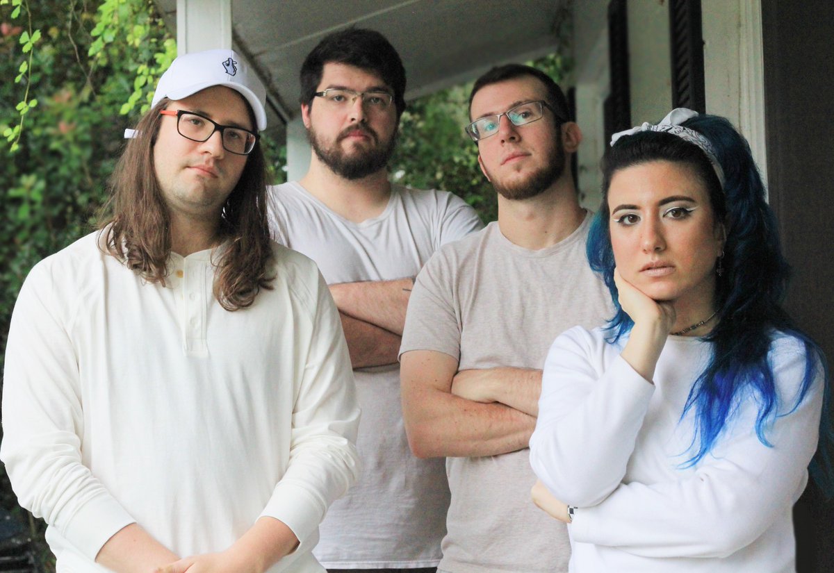 ProgressOfSigns's tweet image. Confidence is wearing white to the family barbecue. ⚪
.
.
.
.
What did you think of the "#BonesExposed" #musicvideo? Drop us a line or two! 💬

#signsofprogress