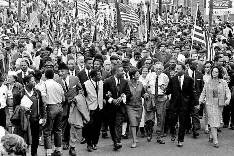 ConnorsCRT's tweet photo. We honor Dr. Martin Luther King Jr. by continuing his work to end racial discrimination and fulfilling his dream for a more just world 🇺🇸✊🏽✊🏾��🏿@SchoolConnors https://t.co/evuyfEteoO