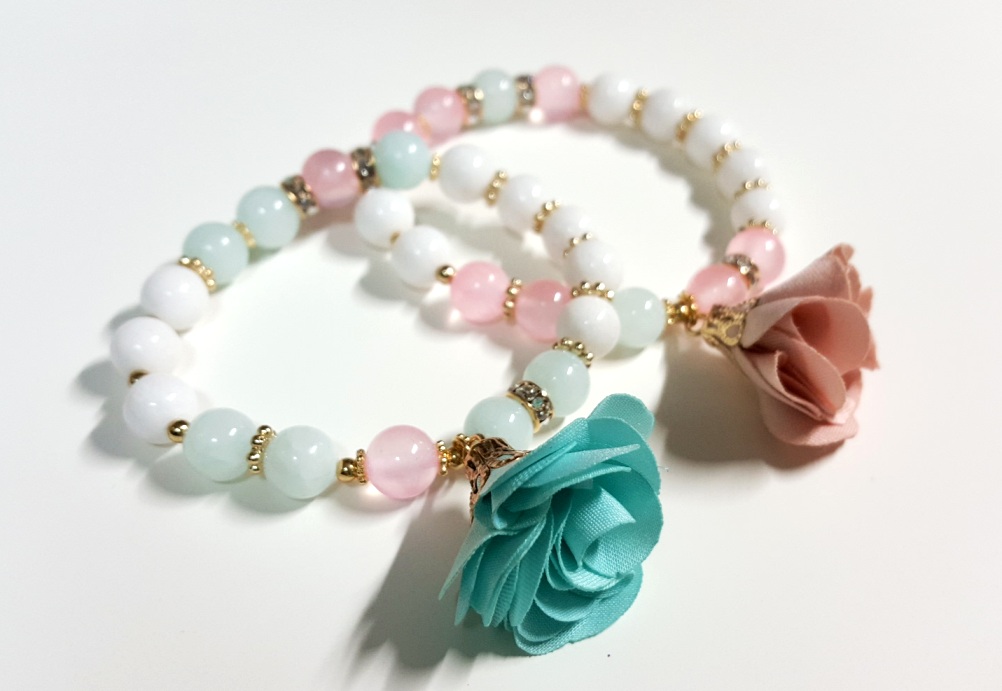 Atelier_NTHW's tweet photo. [RT♡]
<과제 옆 책상공방 상설 커미션 2021.ver>

기존 커미션이 상설 커미션으로 변동되었습니다. 공방주 일정에 따라 천천히 완급조절을 하며 진행할 예정입니다:D

https://t.co/ICCX8Y1kGq https://t.co/pUnPCvJIWC