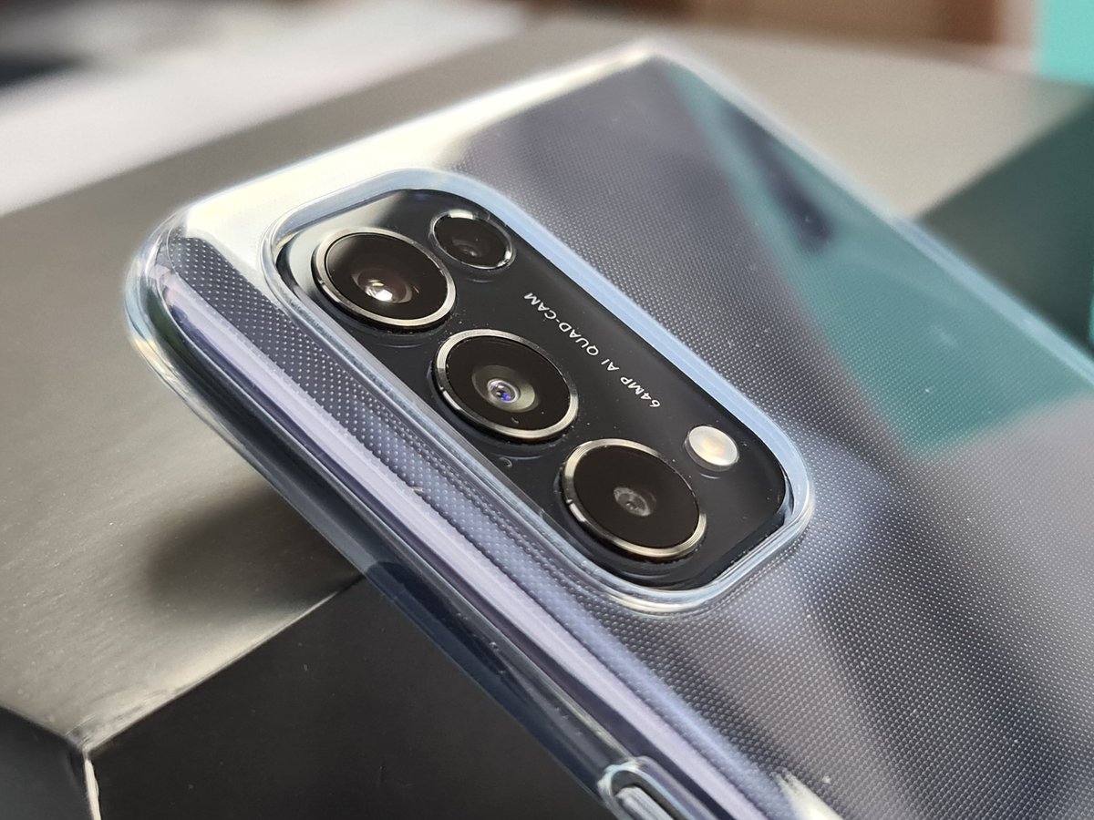 Tapi tentu saja yang paling menarik dan diunggulkan dari  #OPPOReno5 adalah fitur kamera.Dibanding Reno4, banyak fitur dan hasil foto dari Reno5 yang lebih baik. Reno5 juga semakin bagus di videogafi.Buat mereka yang mencari fungsi kamera sbg pilihan utama, Reno5 ini pilihan OK