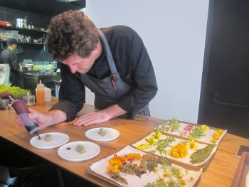 #Marseille gets another three-starred restaurant in the new #Michelin guide. marvellous-provence.com/news#michelin