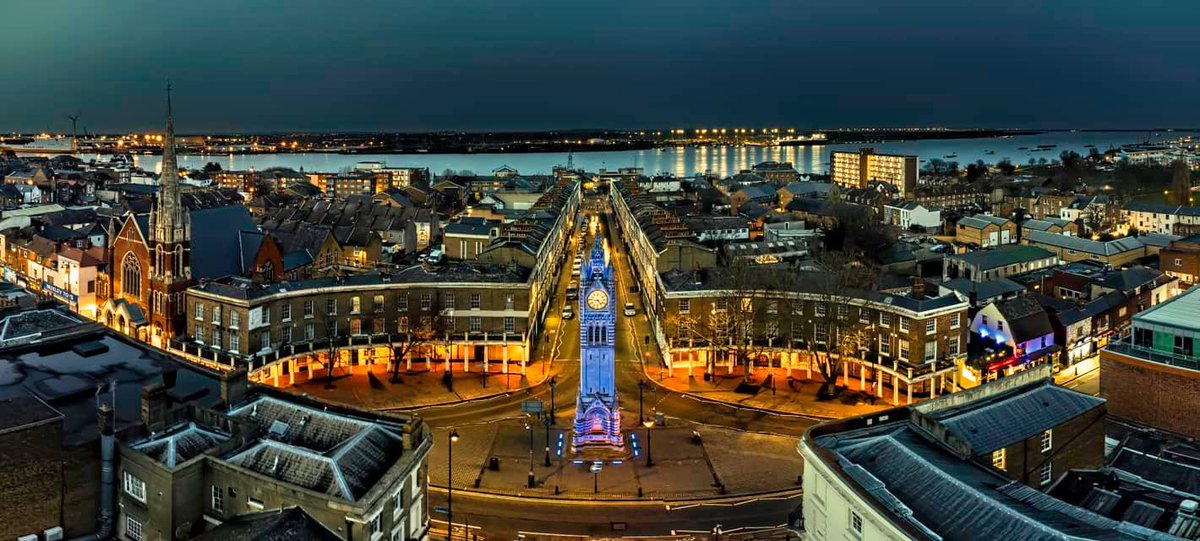 GravesendTCM's tweet image. What a superb aerial photograph of the Clock Tower and Harmer Street area of #Gravesend by #SkySharkMedia Thanks for sharing guys