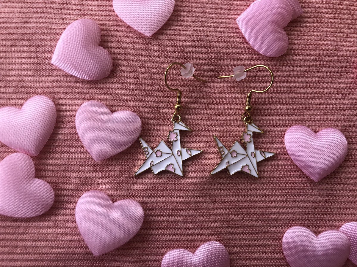practickalmagi1's tweet photo. 💕Happy Monday everyone!💕
Here are some items from my update yesterday, code LOVE14 gets you 10% off💕🥰
https://t.co/IG2RPyFlFZ https://t.co/4IUZUIWTNO