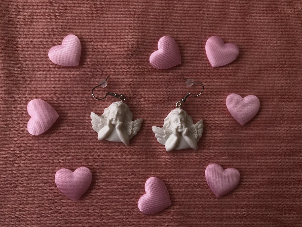 practickalmagi1's tweet photo. 💕Happy Monday everyone!💕
Here are some items from my update yesterday, code LOVE14 gets you 10% off💕🥰
https://t.co/IG2RPyFlFZ https://t.co/4IUZUIWTNO