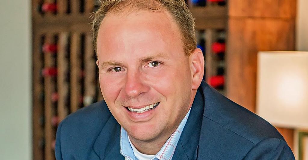 wealth_mgmt's tweet photo. .@LawrenceFinanc1's Forrest Baumhover details his transition from serving in the Navy to financial planning in Michael Kitces' #FASuccess podcast. 

https://t.co/3ETi5WUfc7 https://t.co/T7qmggwsI0