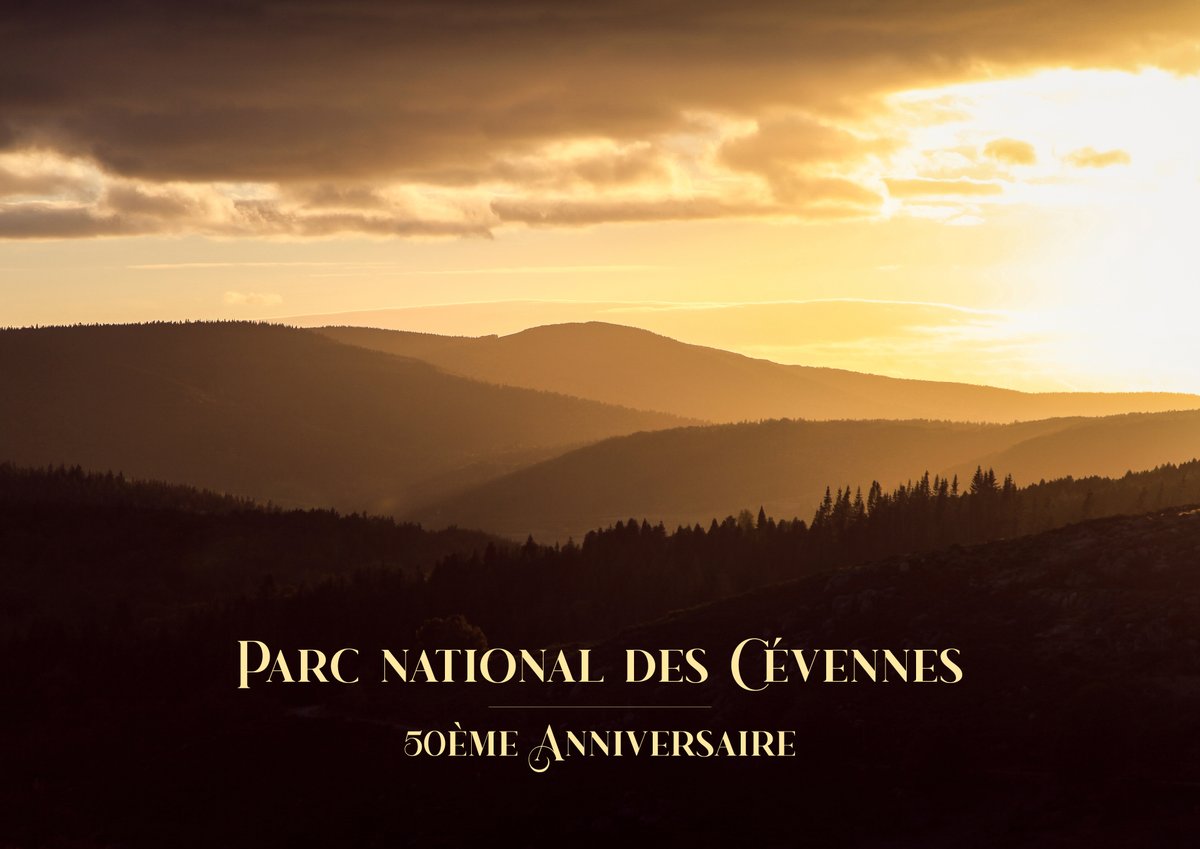 PnCevennes's tweet photo. 🖼️Concours d'affiches "50 ans du Parc national des Cévennes"

🖌️Auteur : Clélia Lejeune

Votez pour votre affiche préférée avec un "j'aime" 💕sur nos comptes Twitter, Facebook et Instagram !

L'affiche avec le ➕ de "j'aime" cumulés le 25/01 sera déclarée gagnante !

#50ansPNC https://t.co/3wcieBS1xS