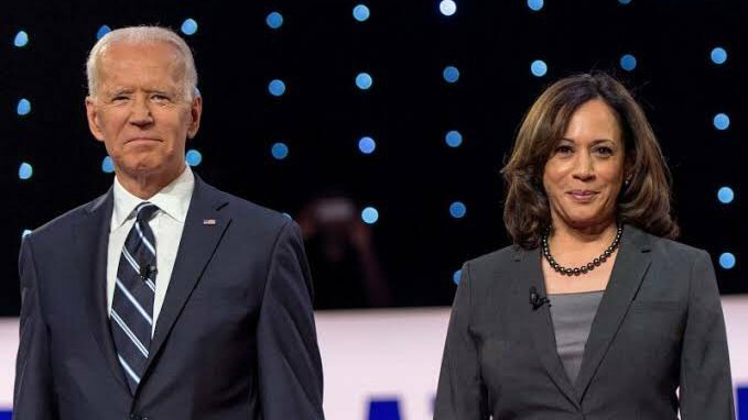 AcessoAnittaR's tweet photo. "Make It Hot", de Major Lazer &amp; Anitta, está presente na playlist de cerimônia de posse do presidente estadunidense Joe Biden.

A playlist foi criada pelo presidente e sua vice Kamala Harris e divulgada pelo Comitê de Posse. https://t.co/YBWcFThVWU