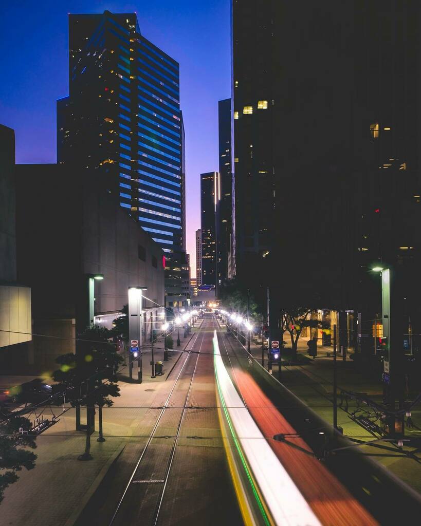 Dajobe_Photo's tweet photo. Fujifilm X-T2 / Fuji 18-55 / 8 sec / F18 / ISO 500 / 18mm
#fujifilm #fujifilmxt2 #photocinematica #fujifilm_xseries #myfujifilmlegacy #streetsshared #rawurbanshots #fujiphotography #urbanromantix #killaframez #gameoftones #toneception #urbanshutter #sup… https://t.co/eOItXVovg5 https://t.co/PIQfHtANi2
