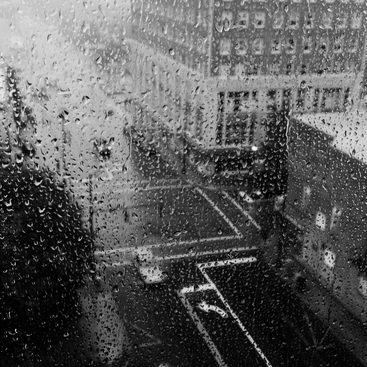 MoonlitMatthew's tweet image. 𝘐’𝘮 𝘰𝘯𝘭𝘺 𝘩𝘰𝘯𝘦𝘴𝘵 𝘸𝘩𝘦𝘯 𝘪𝘵 𝘳𝘢𝘪𝘯𝘴, 𝘪𝘧 𝘐 𝘵𝘪𝘮𝘦 𝘪𝘵 𝘳𝘪𝘨𝘩𝘵 — 𝘵𝘩𝘦𝘯 𝘵𝘩𝘦 𝘵𝘩𝘶𝘯𝘥𝘦𝘳 𝘣𝘳𝘦𝘢𝘬𝘴 𝘸𝘩𝘦𝘯 𝘐 𝘰𝘱𝘦𝘯 𝘮𝘺 𝘮𝘰𝘶𝘵𝘩. 

𝘐 𝘸𝘢𝘯𝘵 𝘵𝘰 𝘵𝘦𝘭𝘭 𝘺𝘰𝘶, 𝘣𝘶𝘵 𝘐 𝘥𝘰𝘯’𝘵 𝘬𝘯𝘰𝘸 𝘩𝘰𝘸.