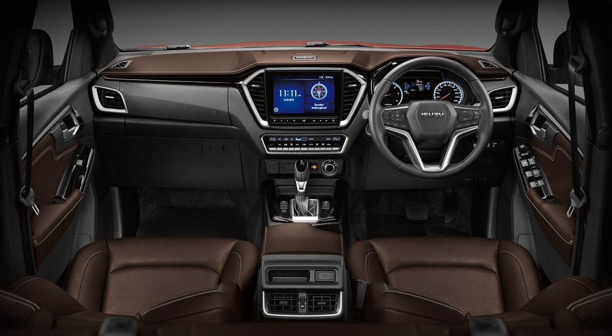 ThamiMasemola's tweet photo. One of the most anticipated double cab bakkies of 2021 is the all-new Isuzu D-MAX. It should keep the Mzansi LCV market very much alight. Best of all, it will be produced right here in the Eastern Cape. https://t.co/JwqJA7n6BK