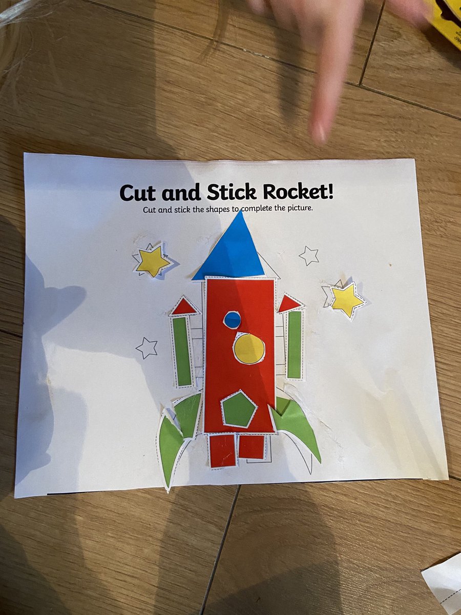 PlasmarlPrimary's tweet photo. 🚀🚀 NR has used 2D shapes to make a wonderful rocket! Fantastic work N! @PlasmarlNursery #CBeebiesSpaceWeek #PlasNum 🚀🚀 https://t.co/GdwbdGIgLX