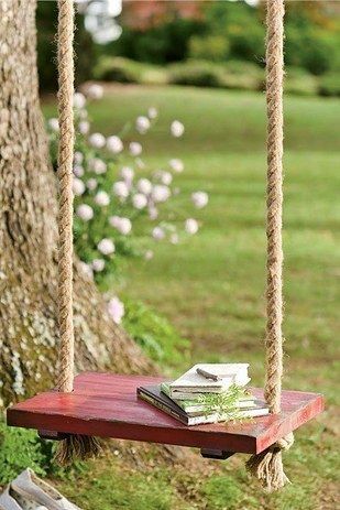 rawai3_adabiya's tweet image. فكَم مِن جاهلٍ أودَى 
حليمًا حينَ آخاهُ ..

يُقاسُ المرءُ بالمرءِ  
إذا ما المرءُ ماشَاهُ ..

وفي النّاسِ من النَّاسِ 
 مقاييسٌ وأشباهُ ..

وفي العينِ غنًى للعينِ 
أن تنطقَ أفواه ..

وللقلبِ على القلبِ
دليلٌ حينَ يَلْقاهُ ..

علي ابن أبي طالب رضي الله عنه.