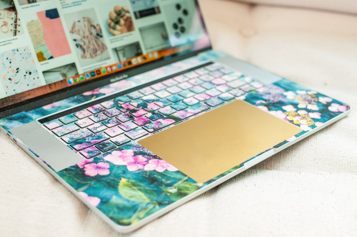 CouponsFunnels's tweet image. Keyshorts is the top online store with designer, long-lasting MacBook &amp;amp; laptop stickers and skins. Precisely made just for you. 25000 laptops beautified so far.
TODAY 5% off of the entire order with BUYNOW code at checkout! LINK:
couponsfunnels.com/coupons/keysho…
#Keyshorts #neverpayretail