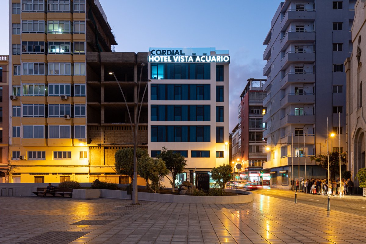 BeCordialHotels's tweet image. El Hotel #CordialVistaAcuario, el primer hotel urbano de la cadena hotelera grancanaria #beCordial Hotels &amp;amp; Resorts, doblará su capacidad pasando de 30 a 60 habitaciones y ampliará sus servicios tras la compra del edificio colindante.

👉bit.ly/3qtFDvO