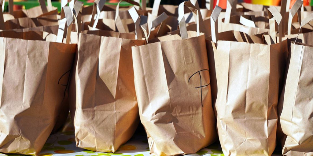 mssocietyuk's tweet photo. Together with 22 other charities, we've co-signed a letter to 7 major supermarkets.
We're asking them to suspend the unfair costs that people vulnerable to #COVID19 are facing, and we want them to receive priority delivery slots to safely access food in #lockdownthree. (1/2) https://t.co/rJYWRP0gUz