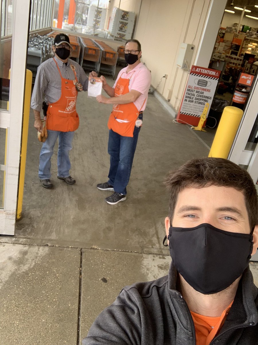 My last customer call was a PRAISE call for #ExcellentCustomerService from @brad1_payne it was an #EXCELLENT way to walk out the door. Thank you for taking great care of each customer that walks in the door. #HomerAward @craigjsinger @nate_knowles @keri_williams @kimwiechert