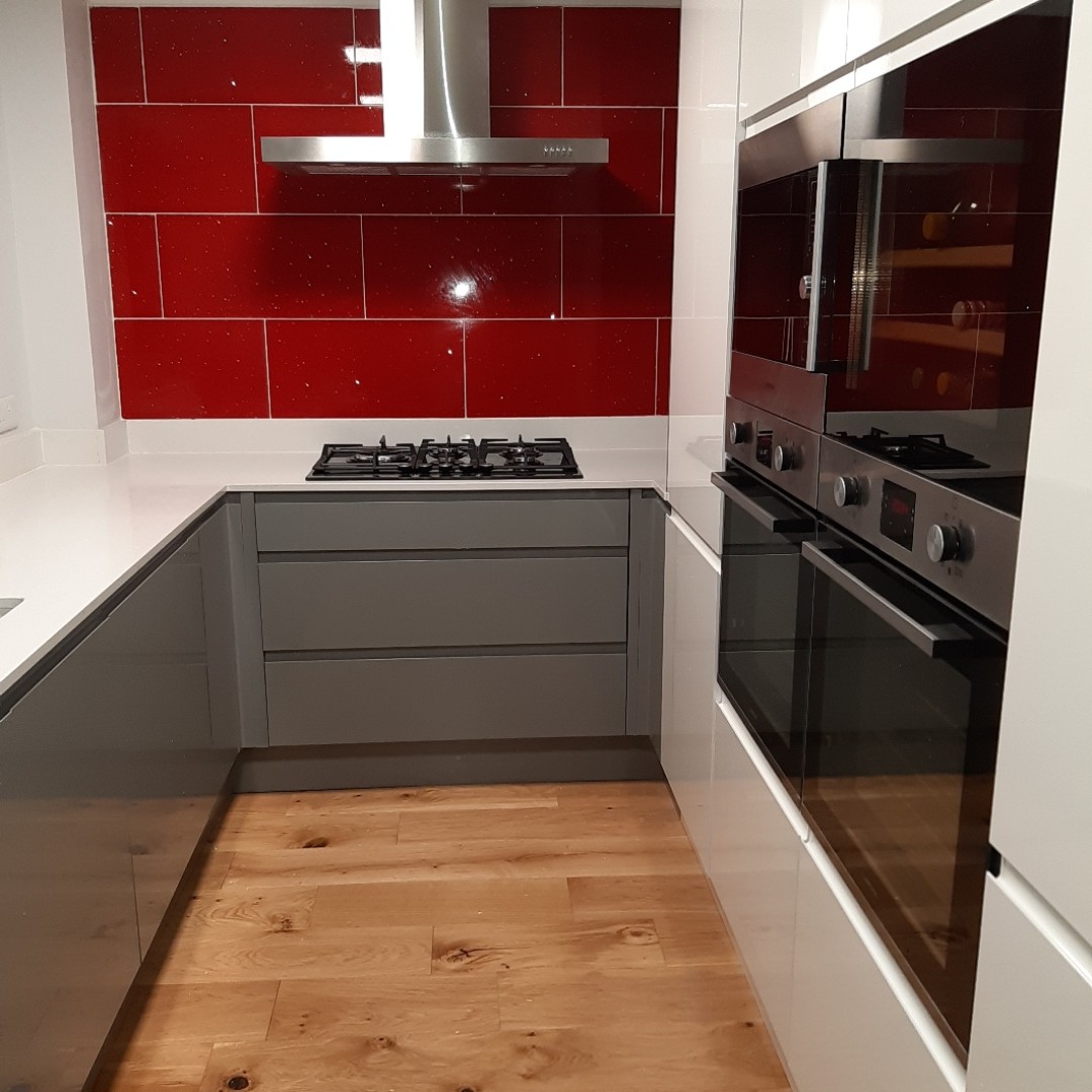 TilesPorcelain's tweet photo. Ruby Red Quartz Tiles

https://t.co/1q4otcgtvd

#quartztiles #sparklytiles https://t.co/YPl860CBEx