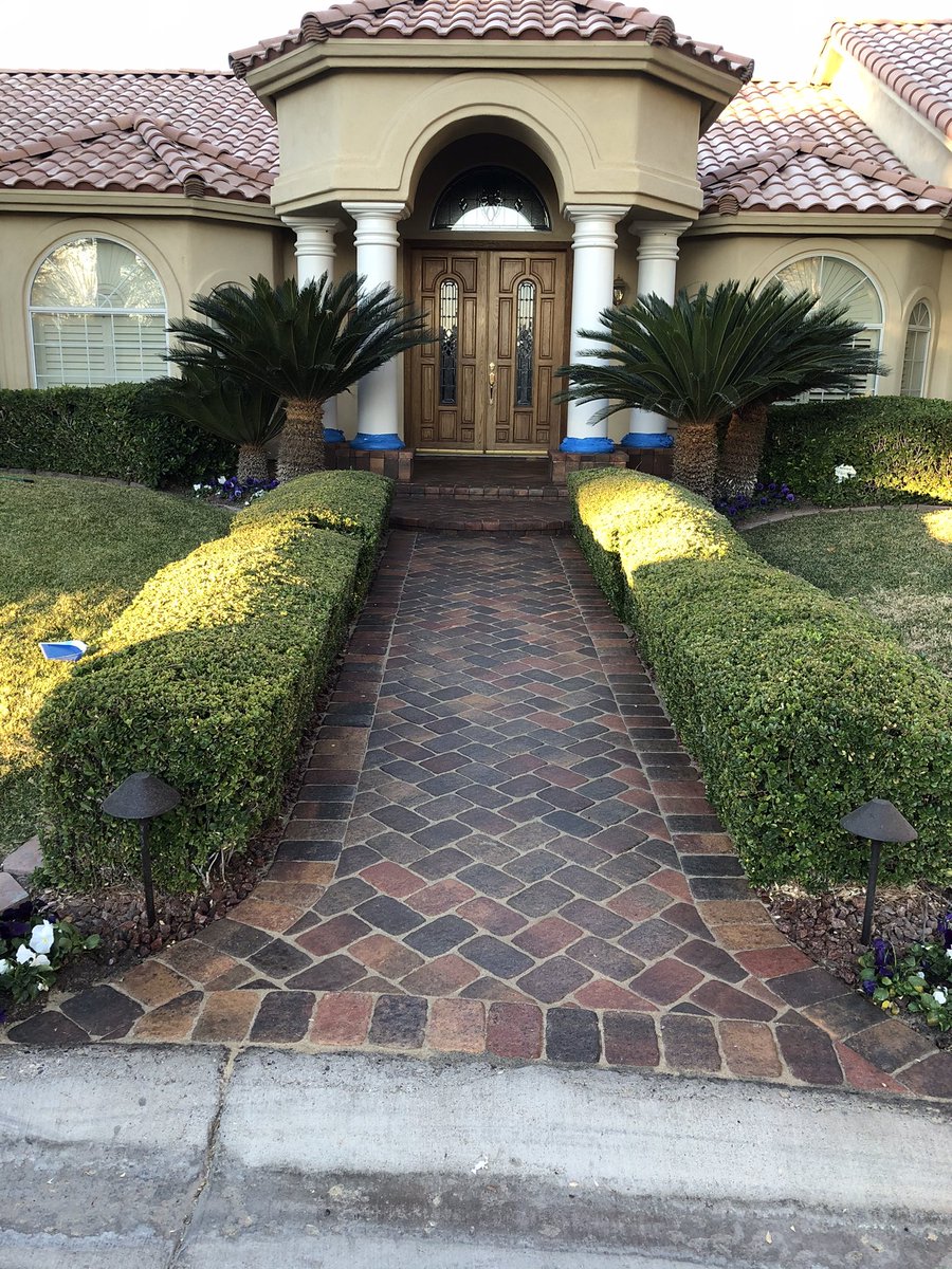 MaxEffort5's tweet photo. The deep enhancement of color in these 12 year old pavers is off the charts. Thanks to @EwingIrrigation for the Las Vegas job-site training class &amp; for bringing the SB-6750 &amp; Polysweep. 15 Vegas contractor crews learning cleaning, sand replacement &amp; Sealing @seksurebond #Stunning https://t.co/qla1ab0dqc
