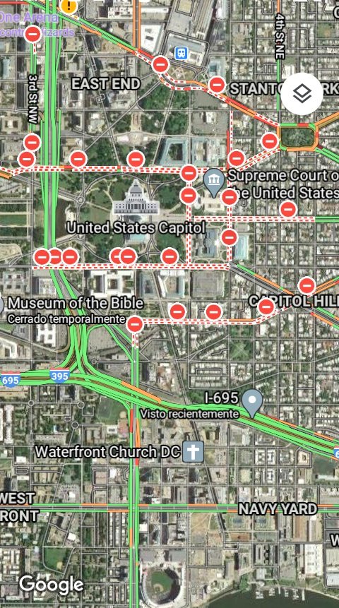 Juan_A_Llorente's tweet image. #BREAKING 🌎

@USCapitolCOM #USCapitol #CapitolLockdown #Lockdown
#WashingtonDC #NavyYard #WashingtonLockdown

Source: @cbszak

@googlemaps (maps)