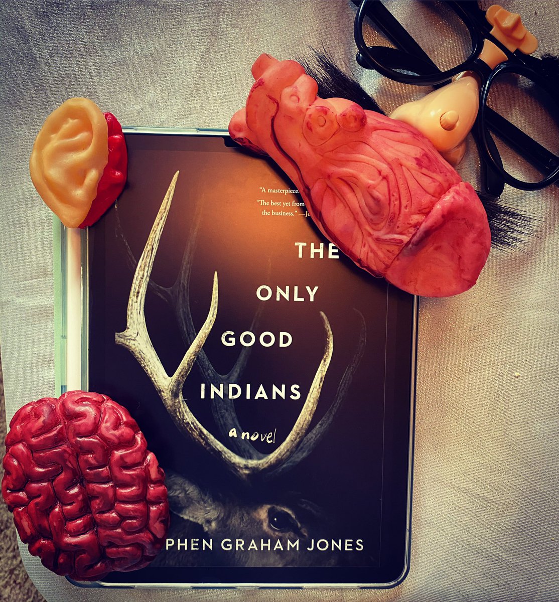 MillyRingworm's tweet photo. Next read will be The Only Good Indians by Stephen Graham Jones. Discussion will be January 31st. Dm me for a Discord link to suggest and vote on the next read. #theonlygoodindians #stephengrahamjones #horrorbooks #twitch #twitchhorror #twitchaffiliate https://t.co/qgnhqT2JqP
