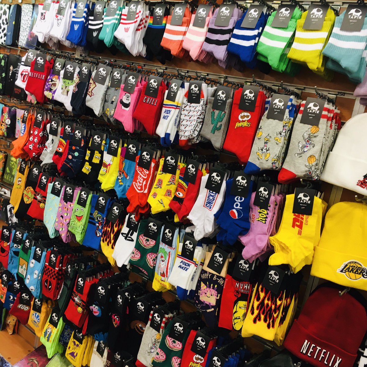 Sizleri öksüz bıraktığım zaman diliminde tüm çorap modellerimi yeniledim bence favlayın ;)))))))))