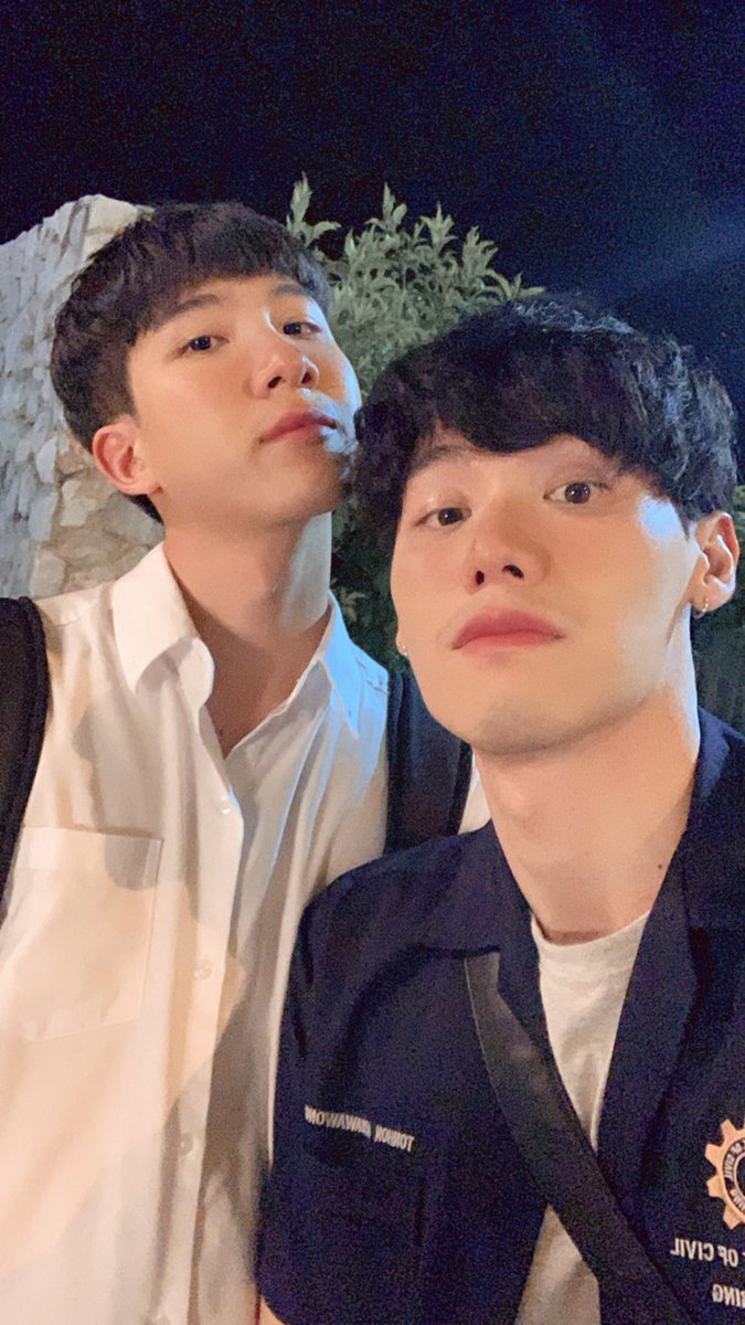 plapodd's tweet photo. ตาปรือๆ https://t.co/tCbj33EG2d