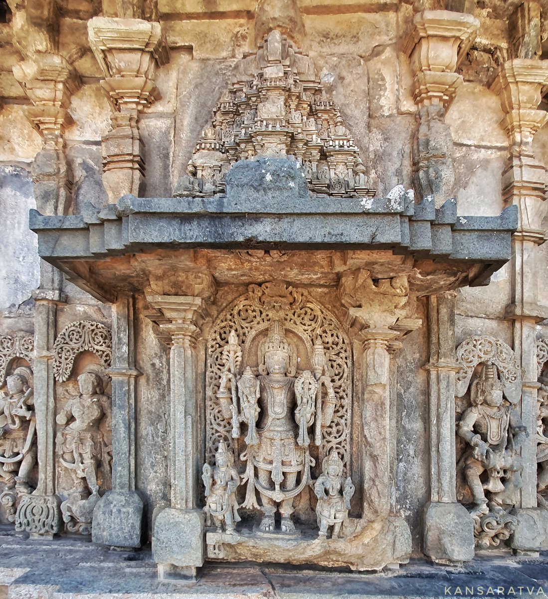 Cennakēśava temple.