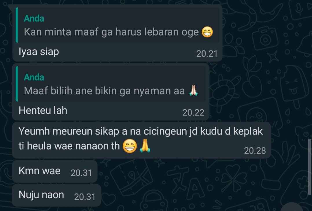 MayrlianeF's tweet photo. Jadi ceritanya kemaren doi sama me lagi sibuk sama kerjaan masing² terjadilah sedikit kesalah pahaman yg menimbulkan si doi ini unmood terus yaaa ngeread WhatsApp karna tdk ingin masalah terlalu melebar ga di kabarin tuh selama 3 harii eh tbtb bls WhatsApp gini 🤗🥰 https://t.co/FDHOpfGFV5
