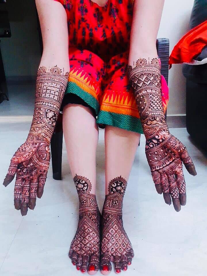 Ime_n_mySalman's tweet photo. And the best part of the mehndi was.. Having his name on my hand ❤️
#MehndiCeremony #18November2020 #NovemberWedding #MehndiLagaungiMeinSajnaKeNaamKi https://t.co/gUJzRTiIGf