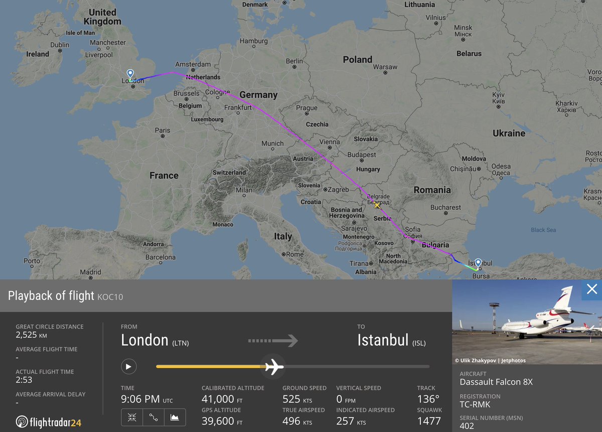 Yesterday, over 1 million <a href="/Fenerbahce/">Fenerbahçe SK</a> fans followed @MesutOzil1088’s flight from London to Istanbul. At peak, over 300,000 people were following the flight at the same time. flightradar24.com/data/aircraft/…