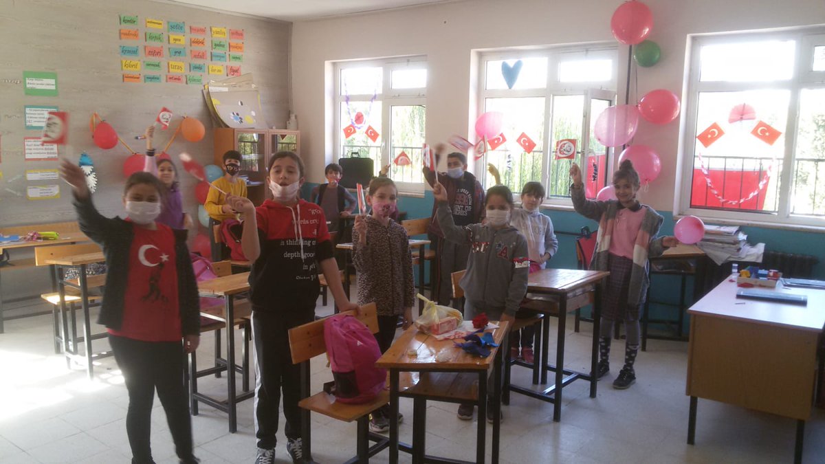 YILDIRIMGOK45's tweet photo. İnşallah 15Şubatta İstiklal Marşı'mızı tüm öğrencilerimizle birlikte okuyacağız... @SarigolMEM @mdikici45 @il_mem_45 @ziyaselcuk @tcmeb #sarıgoldeegitim @EmcelliK https://t.co/VlxOU7FkA7