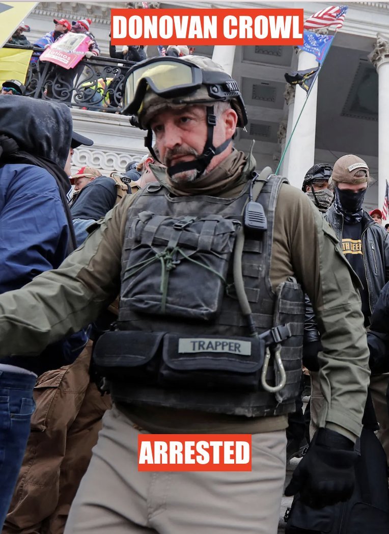 ARRESTED: Donovan Crowl, 50, from Woodstock, Ohio served in the  @USMC as a helicopter mechanic on an amphibious assault ship in the Persian Gulf, in 1990. He's a member of the Ohio Oath Keepers and participates in the Ohio State Regular Militia  https://newyorker.com/news/news-desk/a-former-marine-stormed-the-capitol-as-part-of-a-far-right-militia