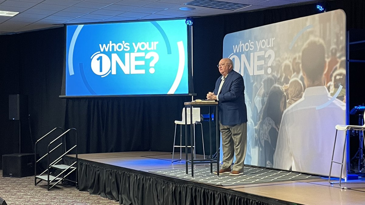 NAMBEvangelism's tweet photo. “If Jesus is our Lord, witnessing is not an option for us.” - @mikewhitson 

#WY1Tour @NPHX https://t.co/rx1rDA3E1k