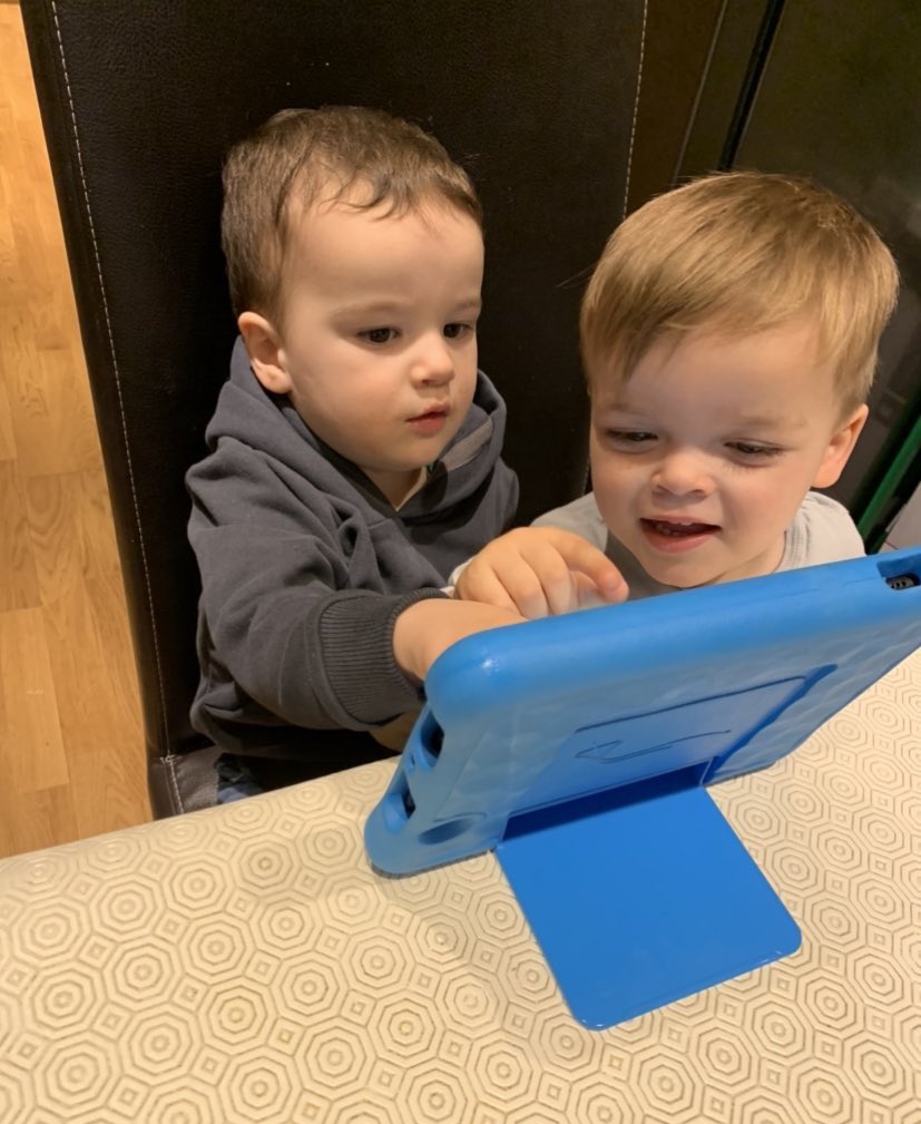 Zareena1899's tweet photo. These cheeky monkeys apparently wanting to help me with uni work!😂🤦🏻‍♀️ #noworkdone https://t.co/e3Vd6CDeZG
