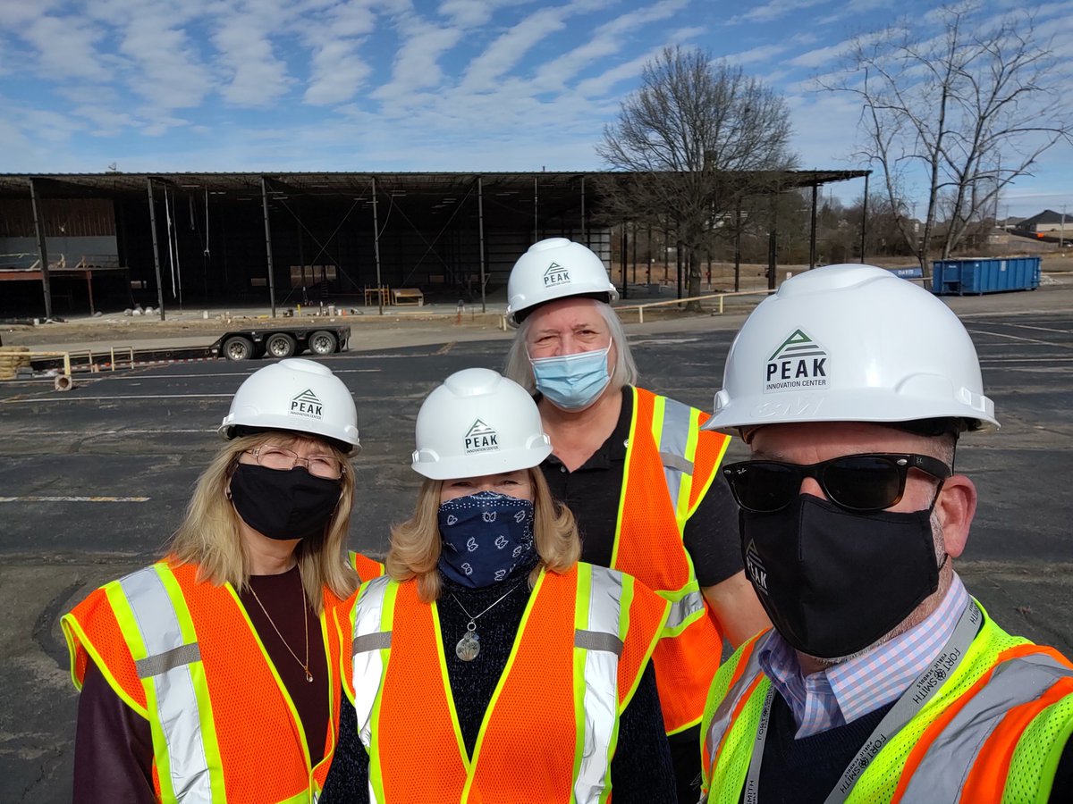 GUdouj's tweet photo. Giving a tour of Peak Innovation Center today to the League of River Valley Voters. https://t.co/0OpkyADn6w