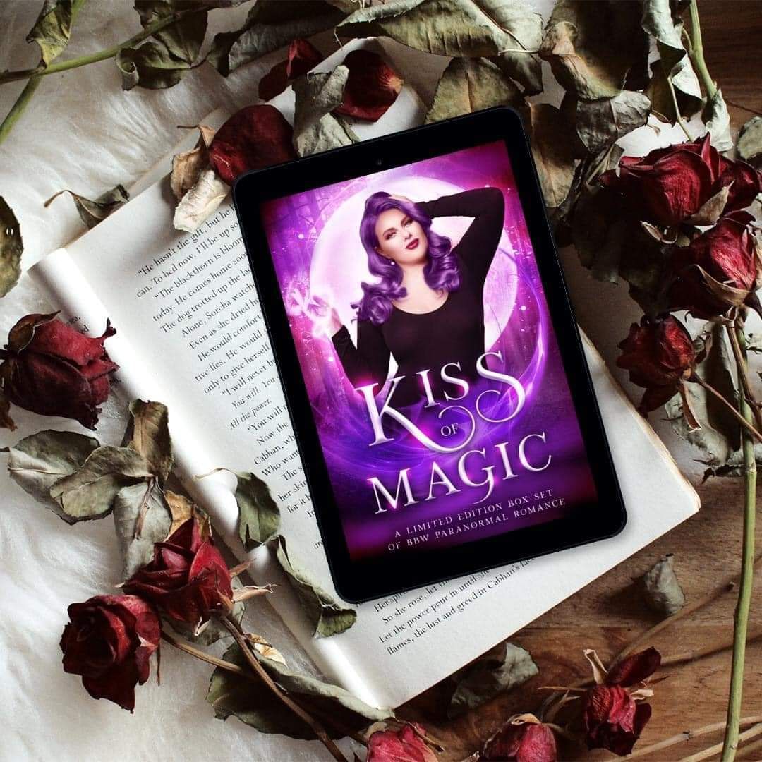 AN_Dragonblood's tweet photo. PRE-ORDER ALERT! ❤#Shifters #witches #demons #vampires
#KissofMagic has #MF, #FF, and #ReverseHaremRomance stories. Includes 15+ paranormal romance stories to heat up your kindle! There’s something in here to satisfy every desire.
https://t.co/amW67RnGXv https://t.co/6wXCo8N7Zt https://t.co/i5bQ6V0xGQ