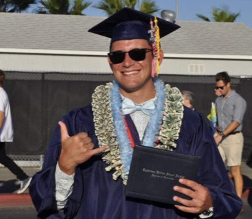 TesoroFootball's tweet photo. Our Tesoro Football Community has suffered a huge loss. Former player &amp; coach Justin Matlin has passed. Everyone enjoyed being around him and seeing that big smile of his. He had a gift for coaching kids and he loved doing it. Justin will be missed tremendously. https://t.co/2WkA3Eodyo