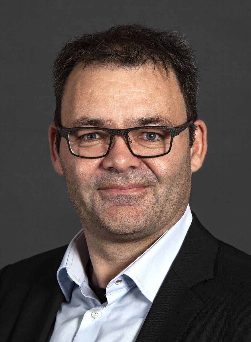 panpiten's tweet photo. Mein offizielles Video (https://t.co/TQpZrJaLgn) als Kandidat für den #Generalrat #WünnewilFlamatt. Würde mich freuen, wenn ihr mich euren Freunden, Bekannten und Verwandten mit Wohnsitz Wünnewil-Flamatt empfehlt. Thanks! @SP_WueFla https://t.co/OUF1ztvGge