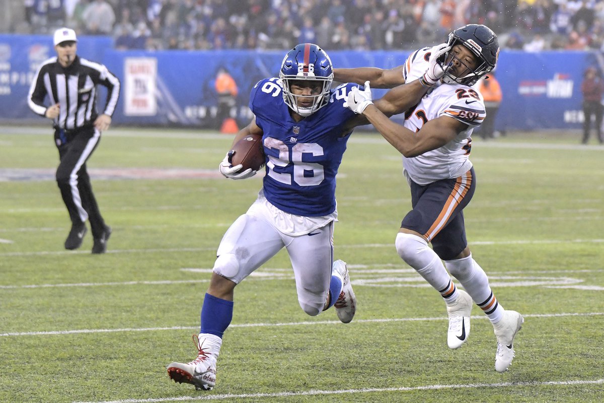 MSRGiants's tweet photo. @MSRLeague The Giants continue to impress early on. Going on the road to Chicago and picking up the win 30-27. Shaquon continues to lead this team not only on the field but in the locker room as well. Shaquons maturity has been instrumental in this teams sucess this year. https://t.co/P3GJaLxau6