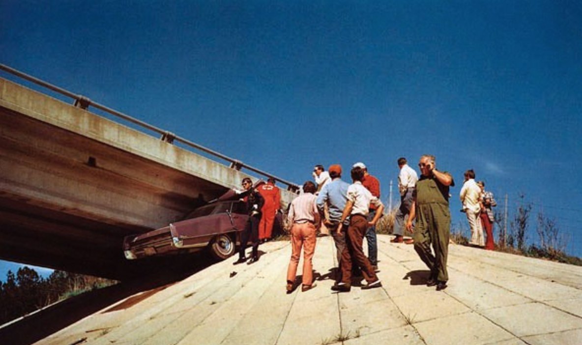 invis_library's tweet image. William Eggleston / Untitled (Car Wreck), 1970