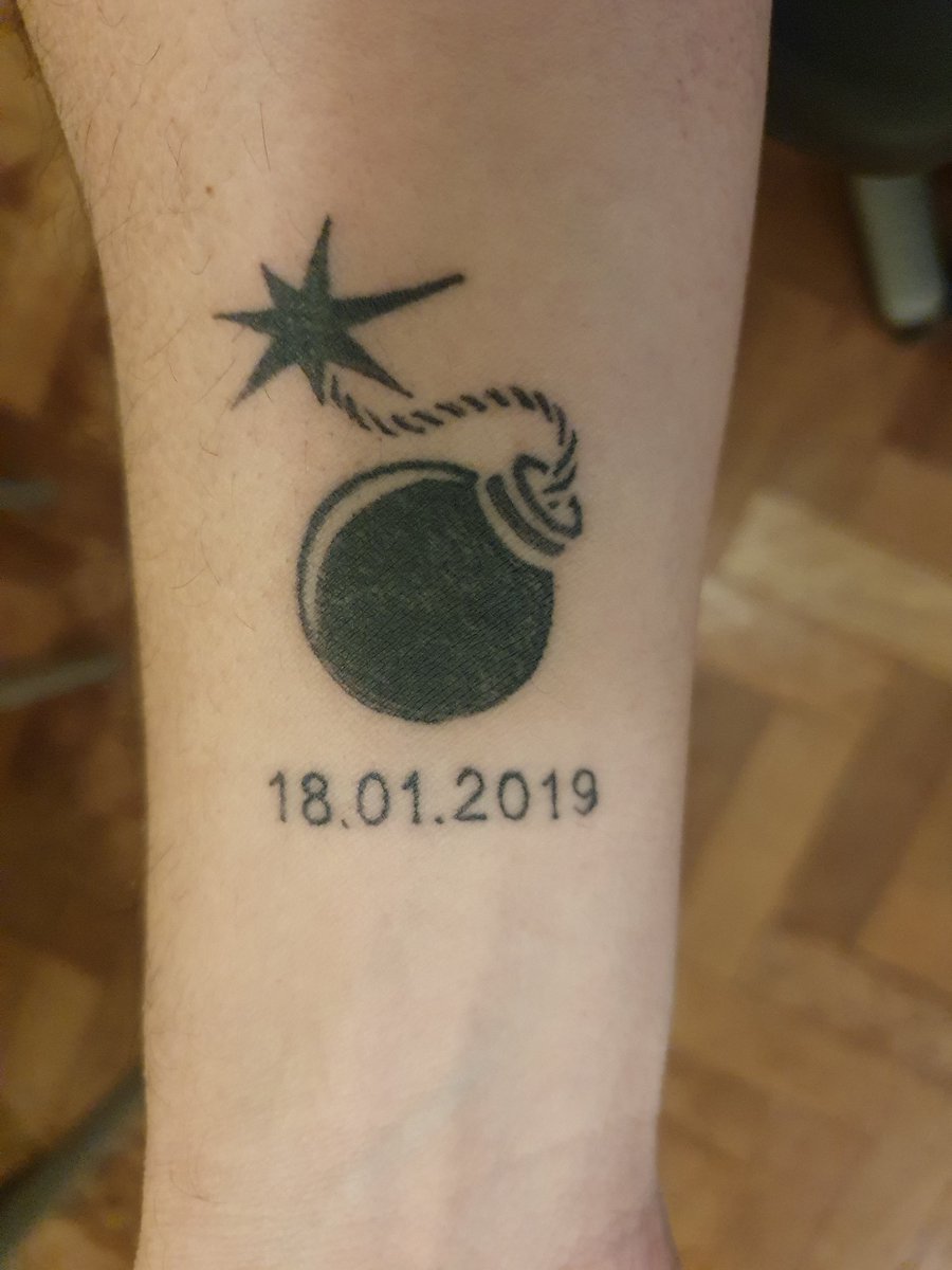 MerfSol's tweet image. You choose to leave us 2 years ago today little brother @glynrbailey 😭 I miss you today and every day. 💔
But I do like my tattoo 😃😍😃😘