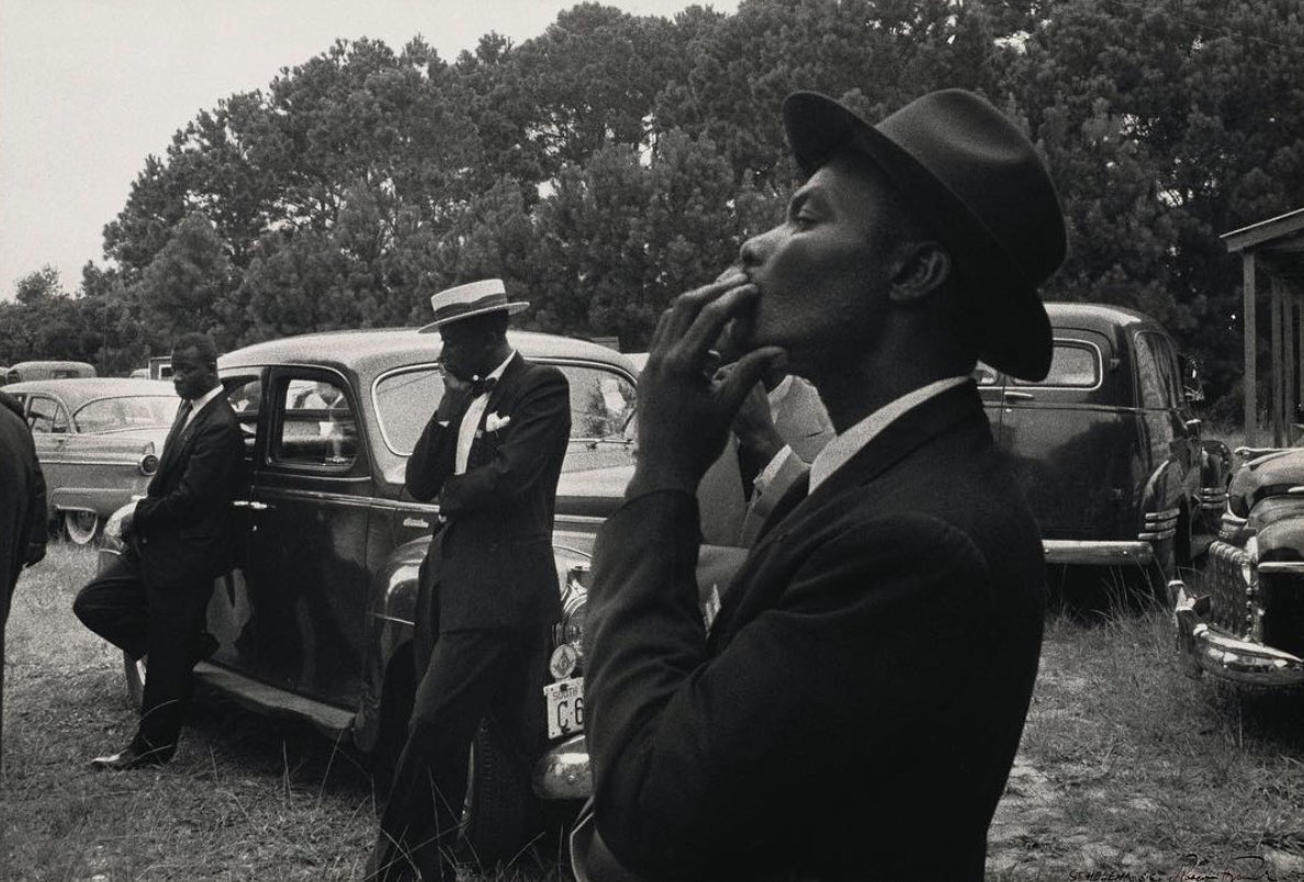 invis_library's tweet image. Robert Frank / Funeral – St. Helena, South Carolina