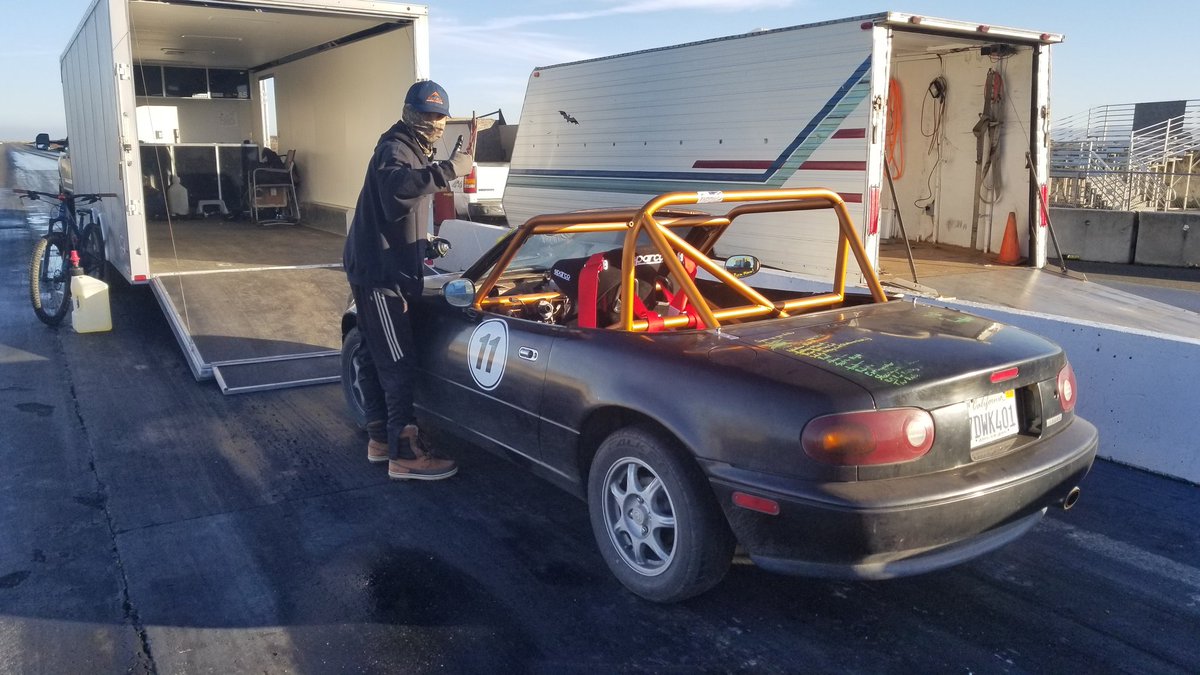 surveyoron's tweet photo. #redwoodsportscarclub #autocross https://t.co/afjvT4CEqQ