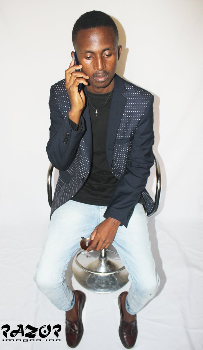 mboencube's tweet photo. Photography 101 
Pic: @pmcreativeshub 
comment with where you think I need to improve coz there is  lot of work still needed https://t.co/4l7u9lNDOF