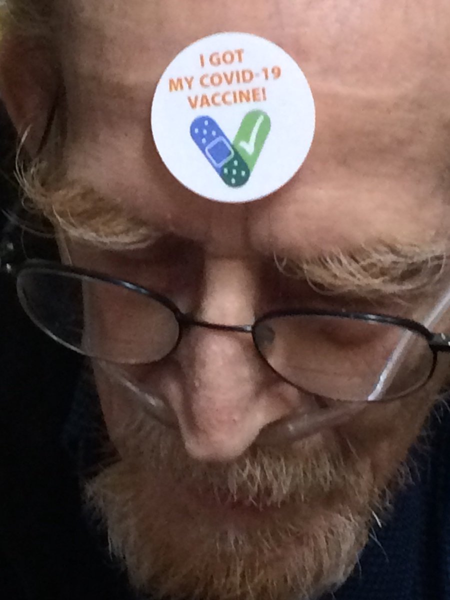 barbmee's tweet photo. Thank you ⁦@buncombeGov⁩!  This morning’s #COVID19 vaccination clinic was an example of how things ought to be done. Calm, organized, ample social distance and especially, kind, caring people from many agencies as staff. https://t.co/jj0jU53kjn