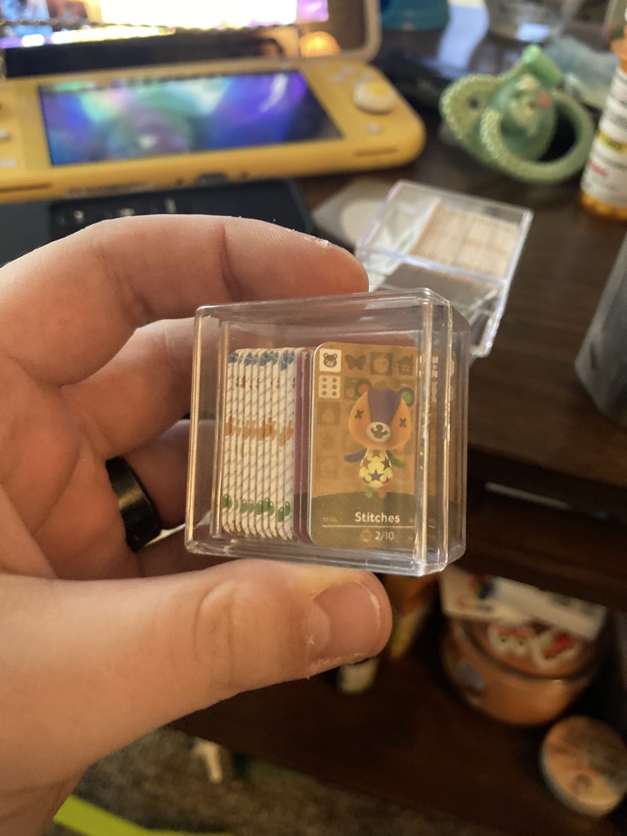 crayonkiddo's tweet photo. my mini ac amiibos came in the other day !! :D m so happy w them!! https://t.co/IQrHVhjh1h