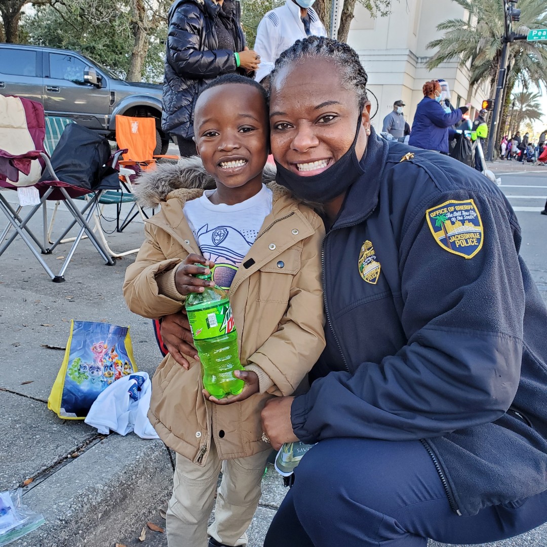 JAX_PAL's tweet photo. "The ultimate measure of a man is not where he stands in moments of comfort and convenience, but where he stands at times of challenge and controversy." - Martin Luther King, Jr. 
#martinlutherking #JaxPAL #ihaveadream #commUNITY #leadership #knowledgeispower https://t.co/rdH1vWey91